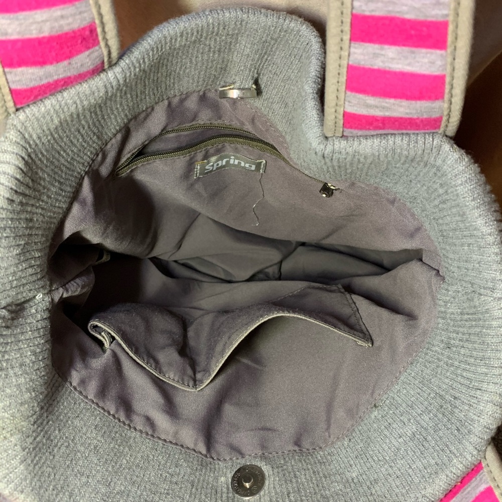 Spring Pink and Grey purse - Picture 4 of 5